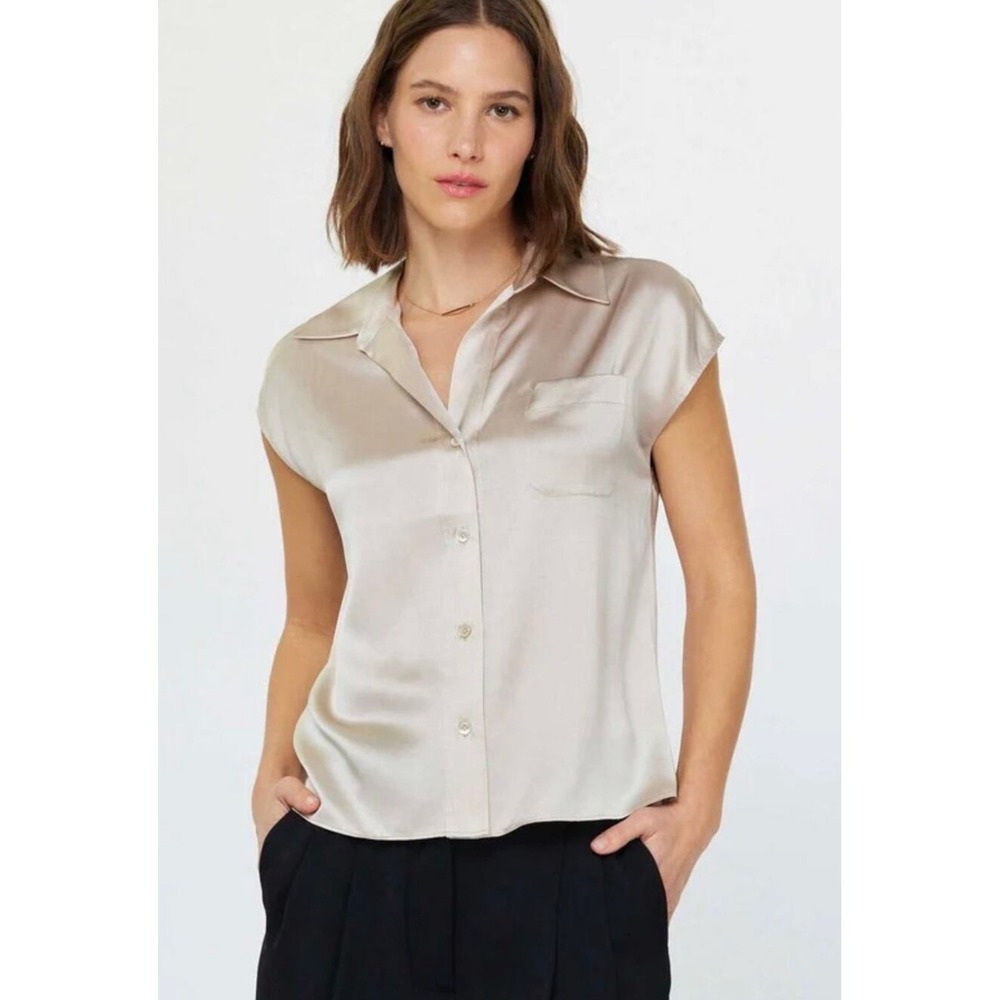 Maison d'Amelie champagne cap sleeve blouse size small